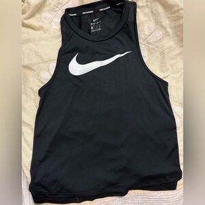 Nike Swoosh Black White top